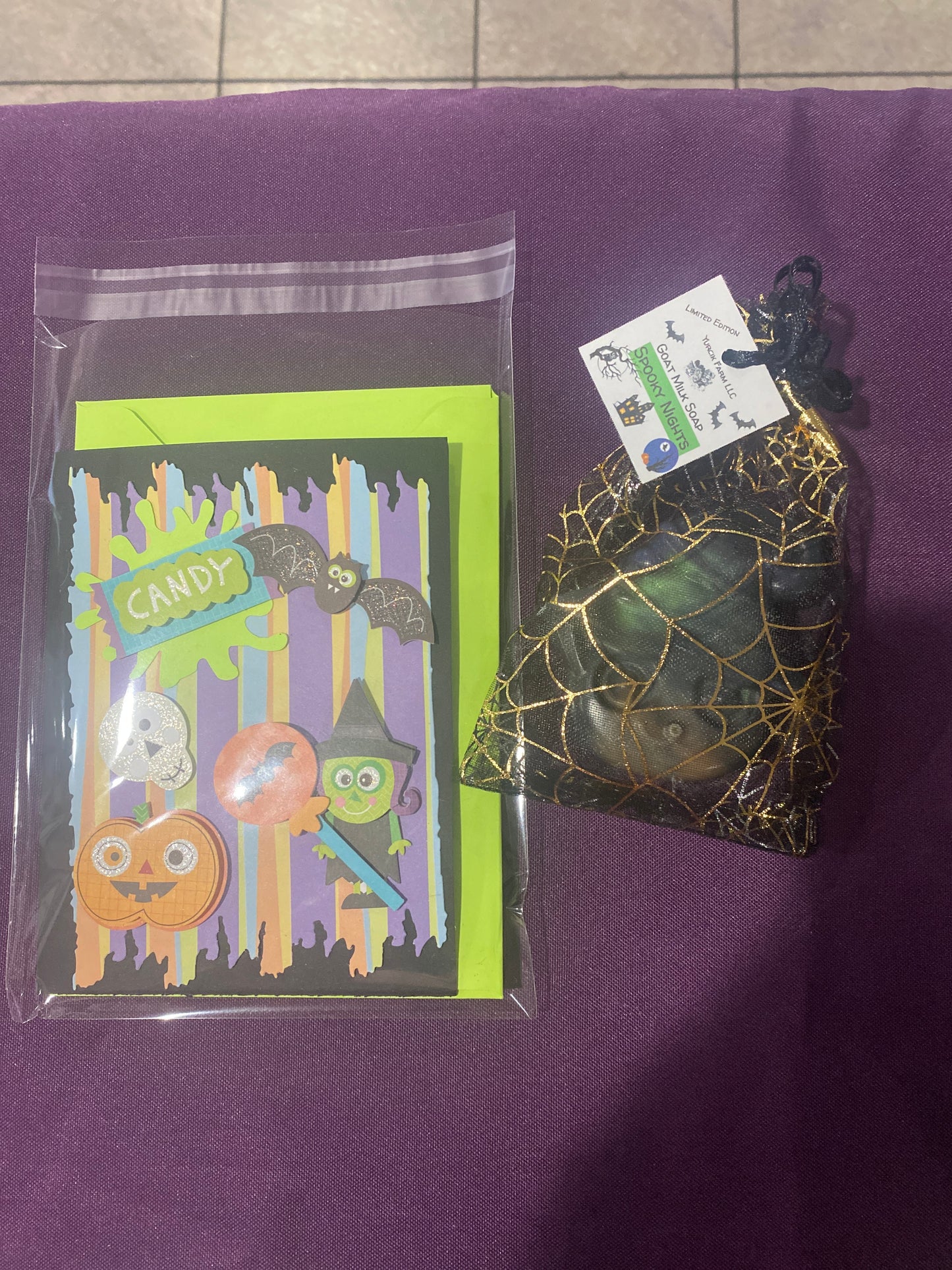 Apple scent Halloween cat Goat milk soap with card