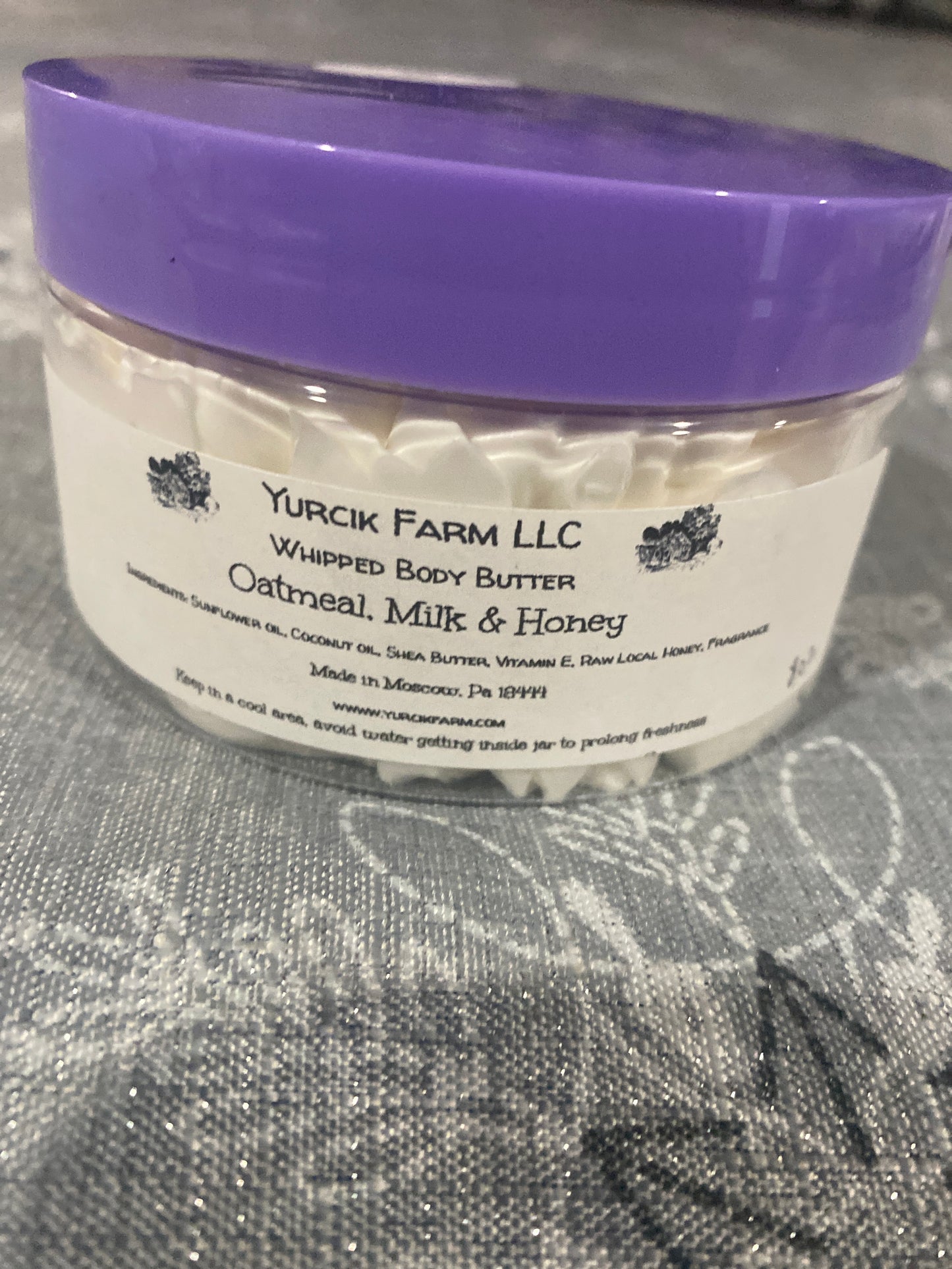 8 oz oatmeal milk and honey